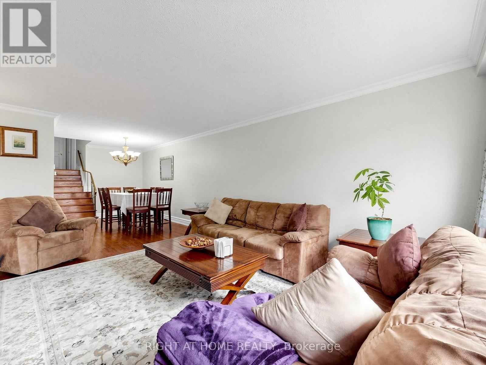67 LADNER DRIVE - 6