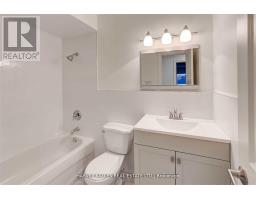 B - 901 Millwood Road, Toronto, ON M4G1X2 Photo 15