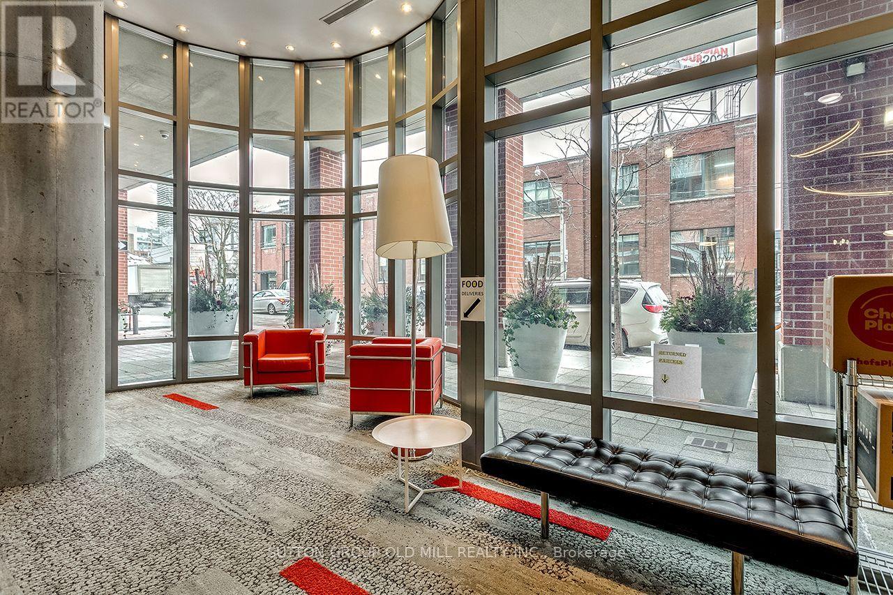 #PH2 255 RICHMOND STREET E - 5