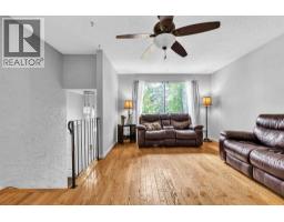 215 ERIN WOODS Drive SE - photo 4