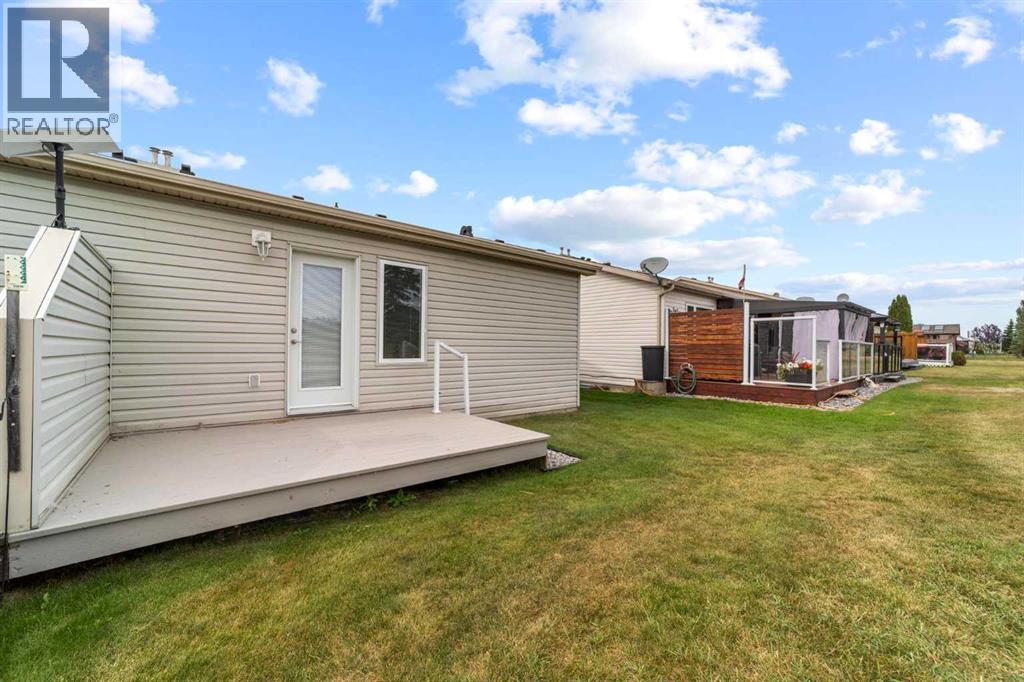 4503 69 Street - 25