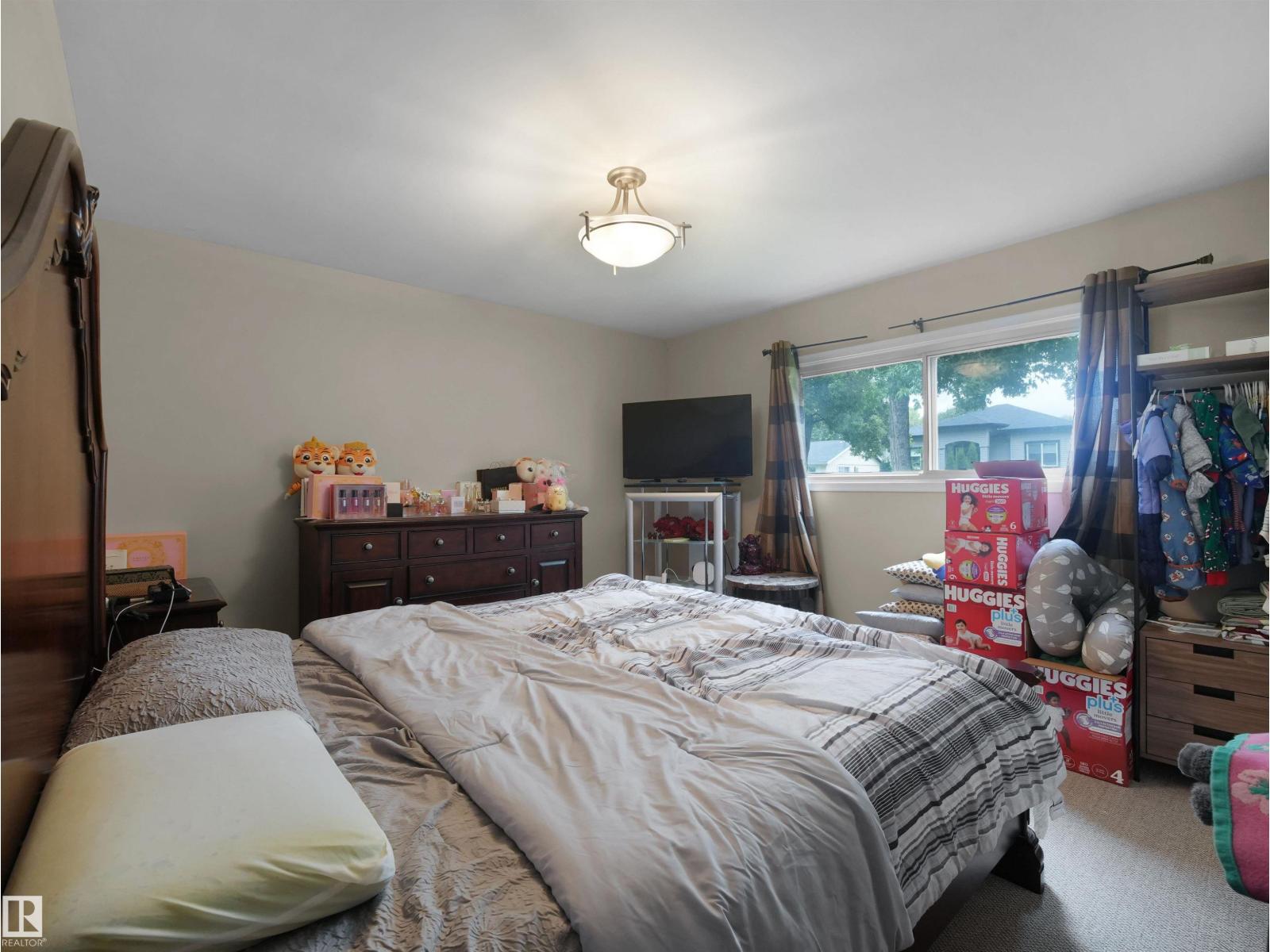 12002 48 ST NW - 13