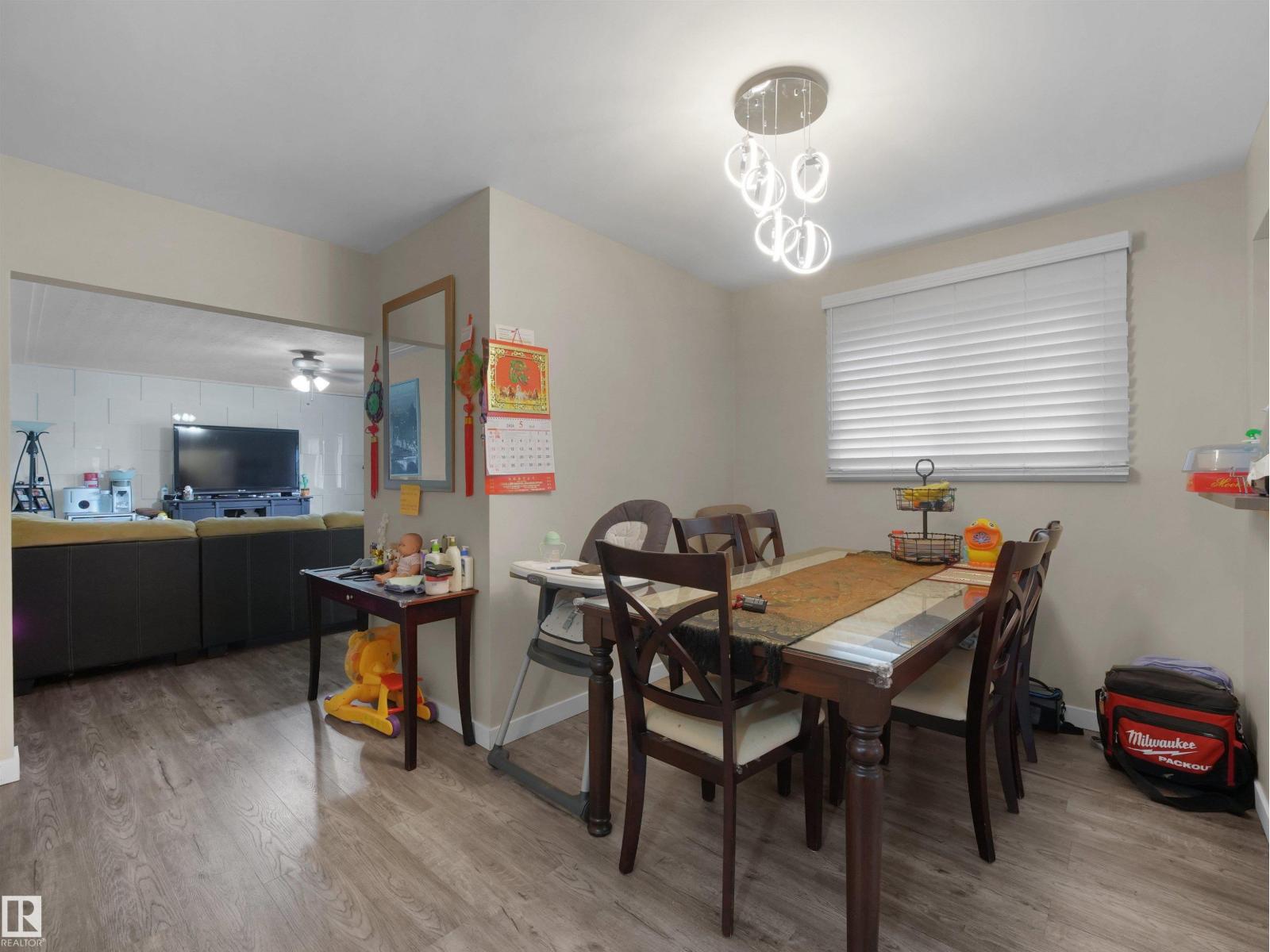 12002 48 ST NW - 8