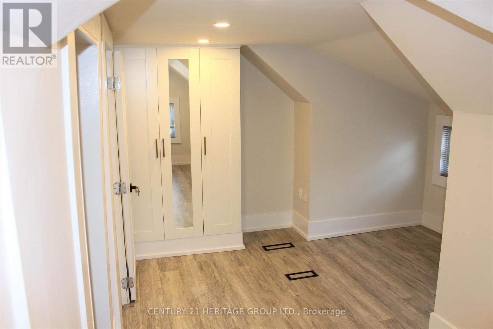 269 PROSPECT STREET - 10