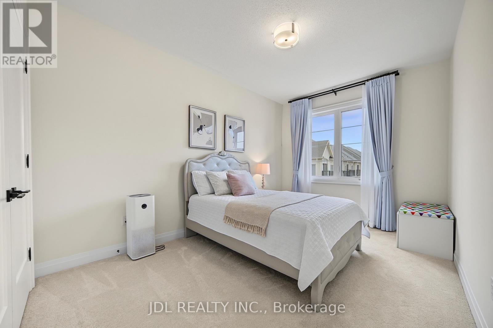 41 WEST VILLAGE LANE - 30