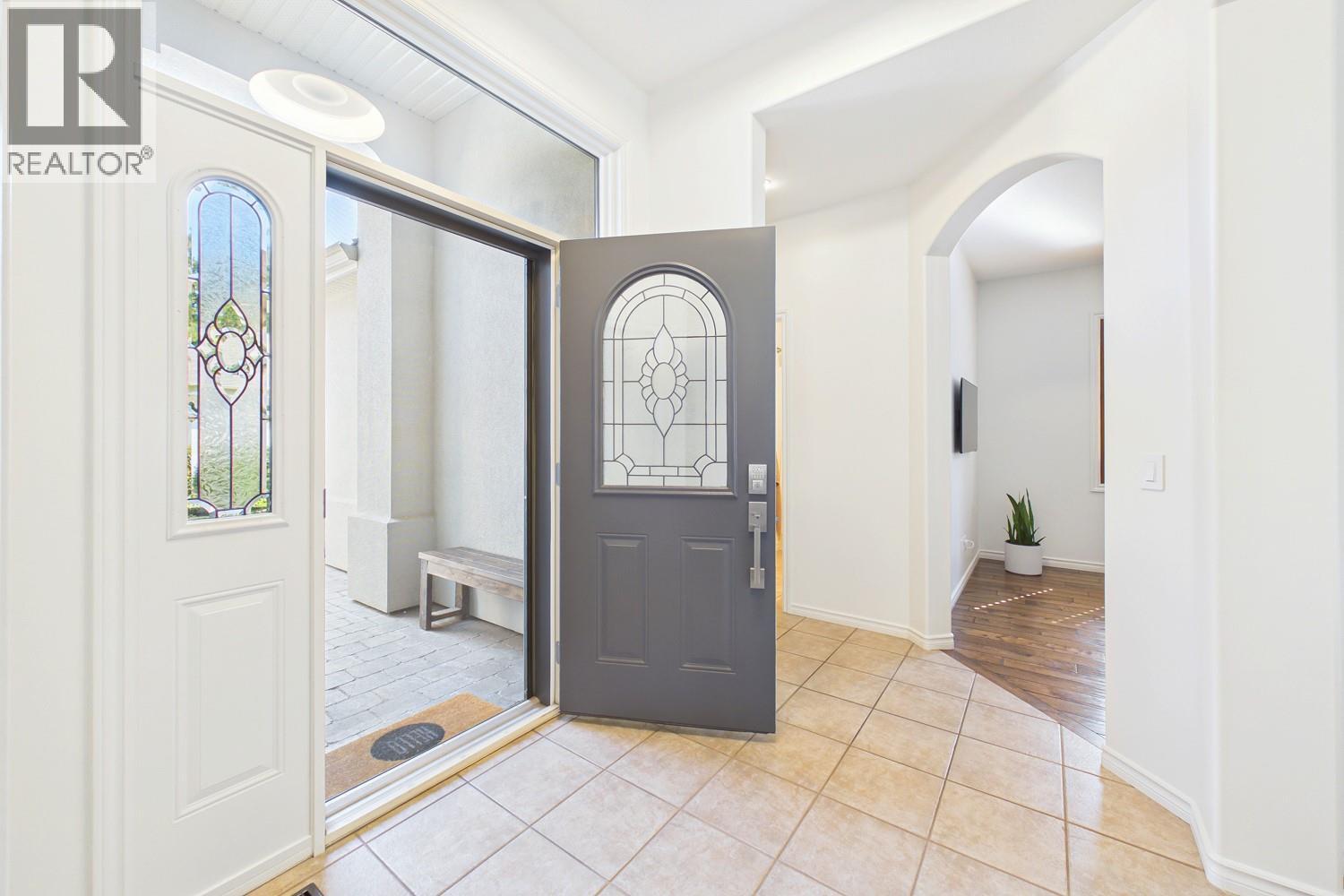4539 Gallaghers Edgewood Drive, Kelowna