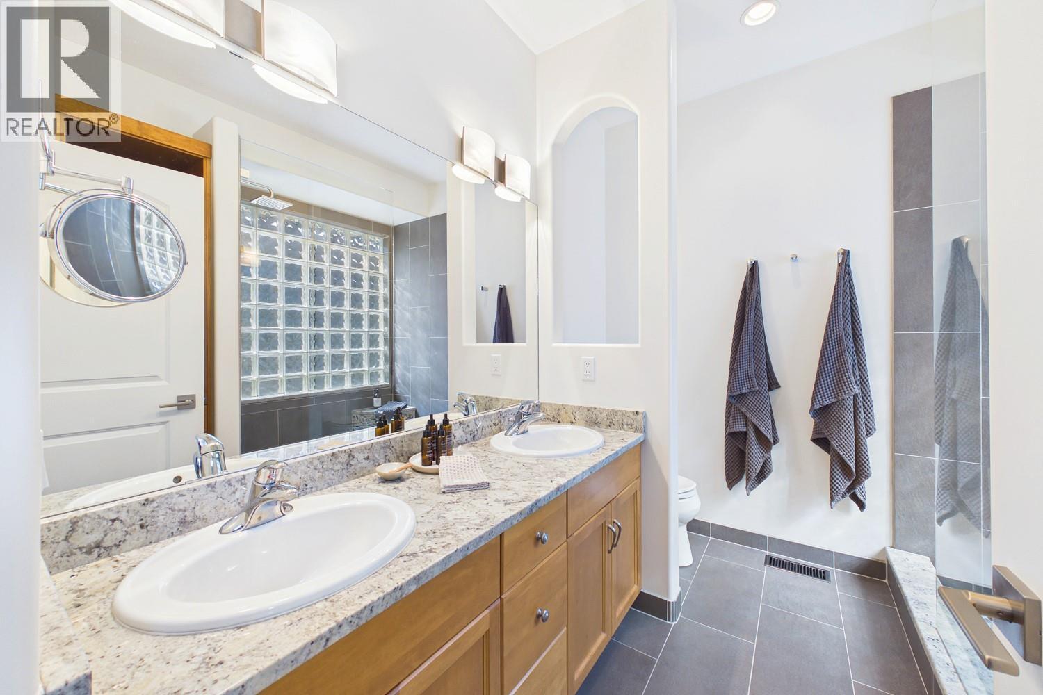 4539 Gallaghers Edgewood Drive, Kelowna