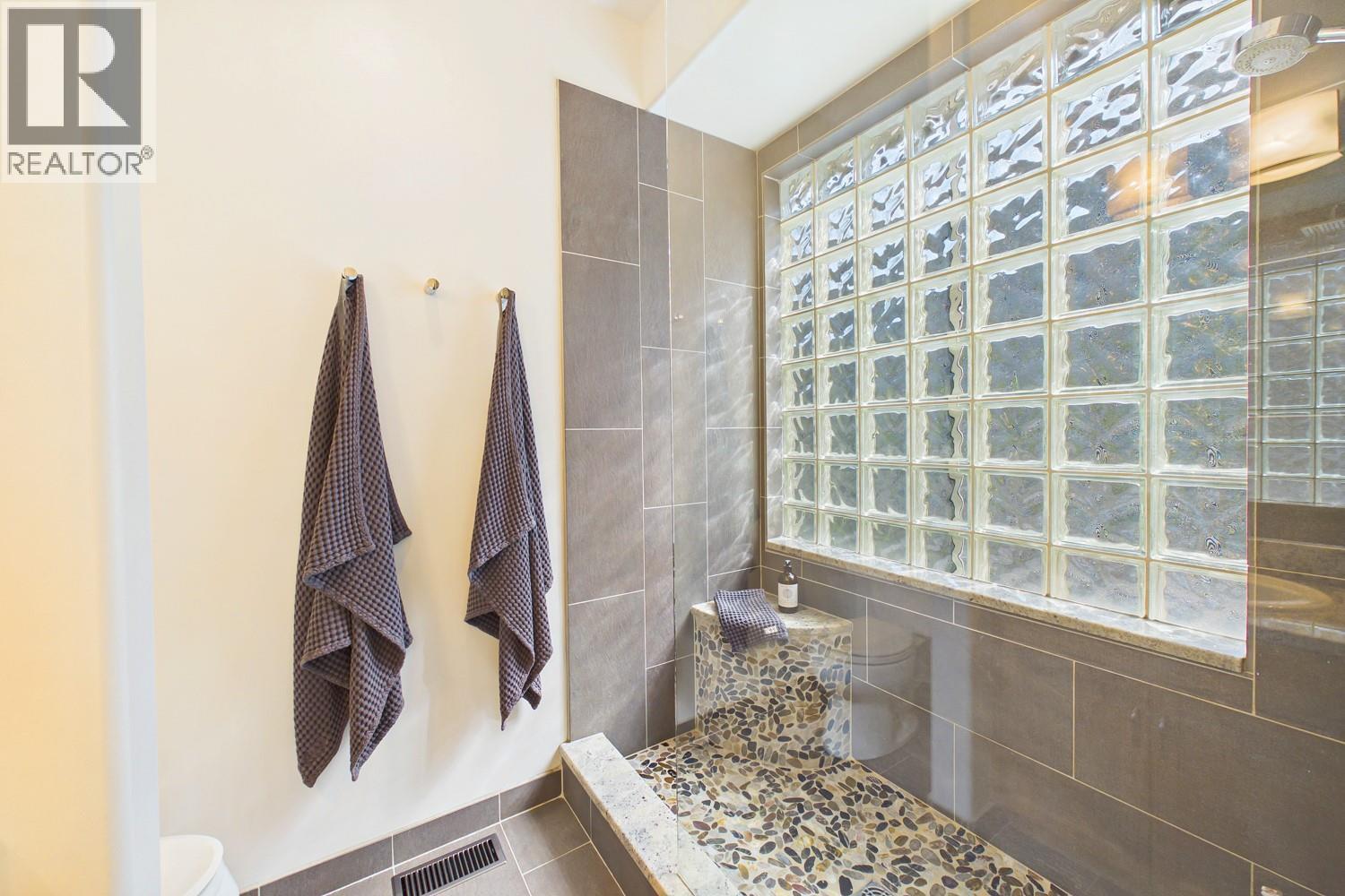 4539 Gallaghers Edgewood Drive, Kelowna