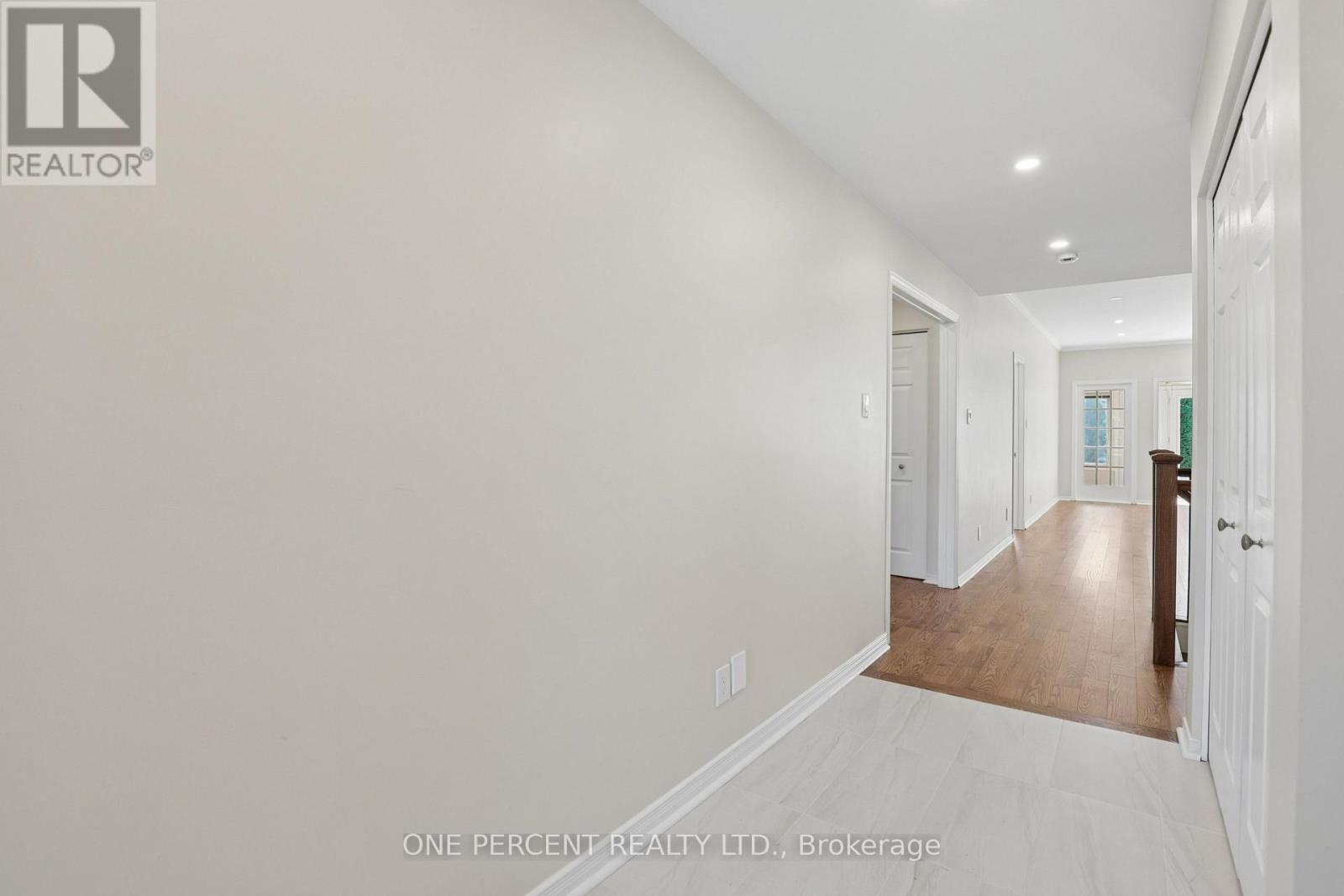 17 PINE NEEDLES COURT - 6