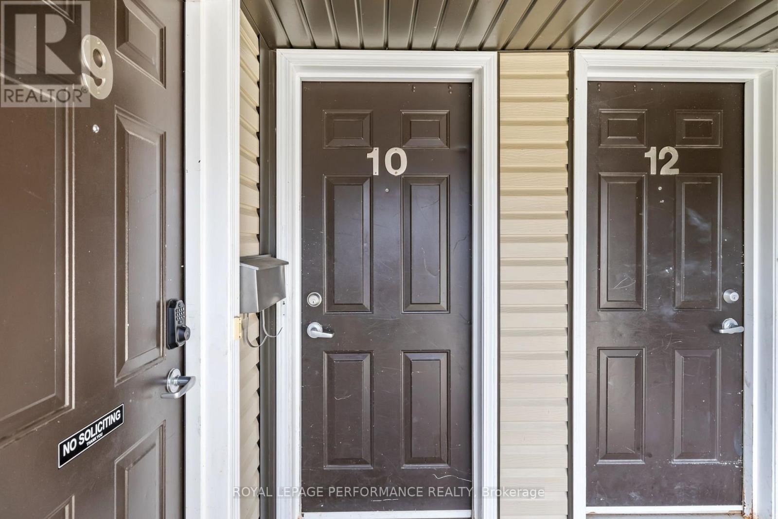 #10 2224 MARBLE CRESCENT - 2