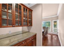 18048 99a Avenue, Surrey, BC V4N4V6 Photo 9