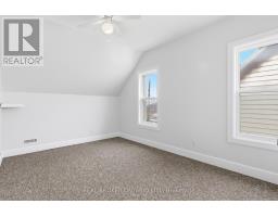 368 Wellington Avenue S, North Perth, ON N4W2J2 Photo 21