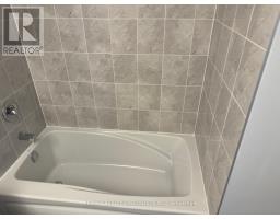 203 - 397 Codds Road, Ottawa, ON K1K2G8 Photo 7