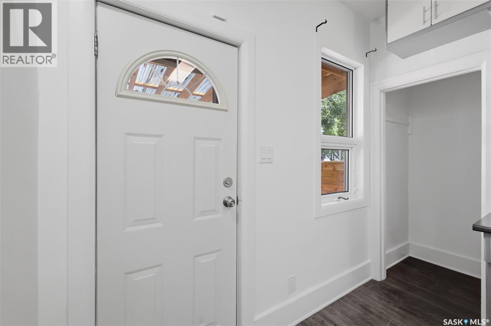 1304 C AVENUE N, Saskatoon Saskatchewan — photo 9