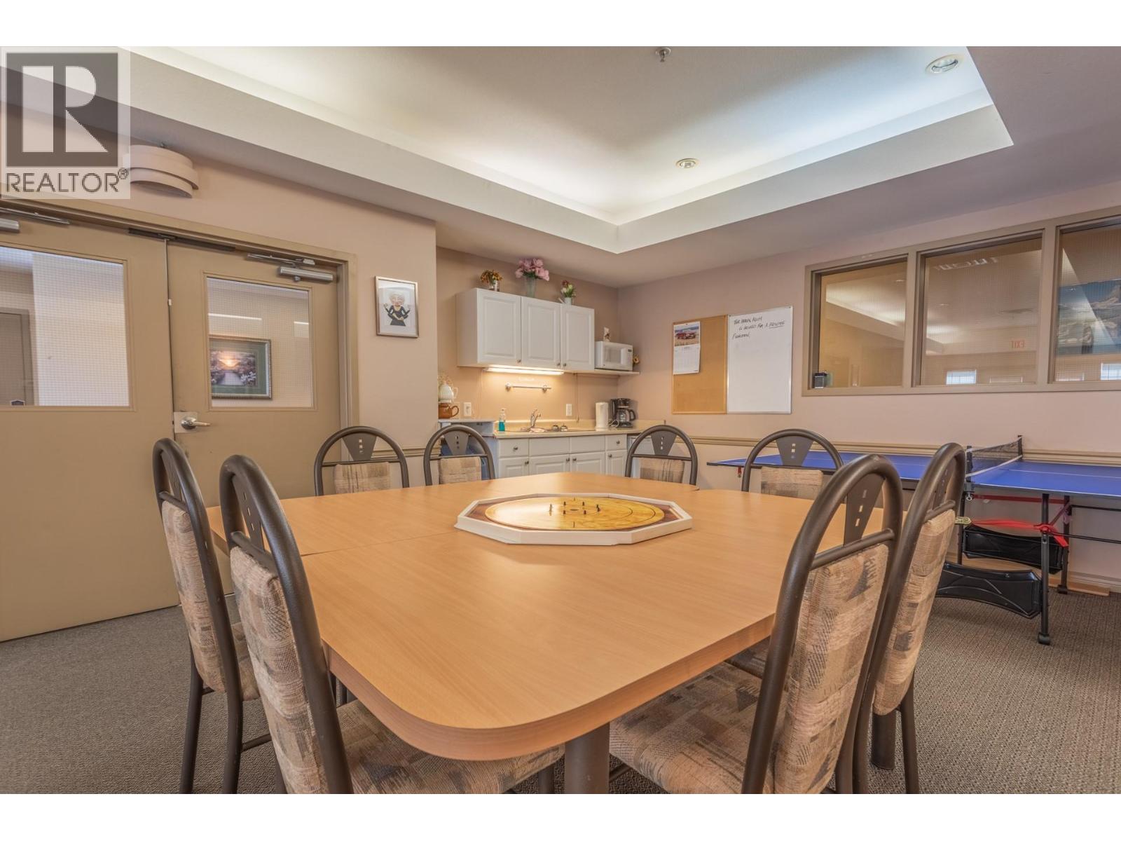405 250 Dougall Road North, Kelowna