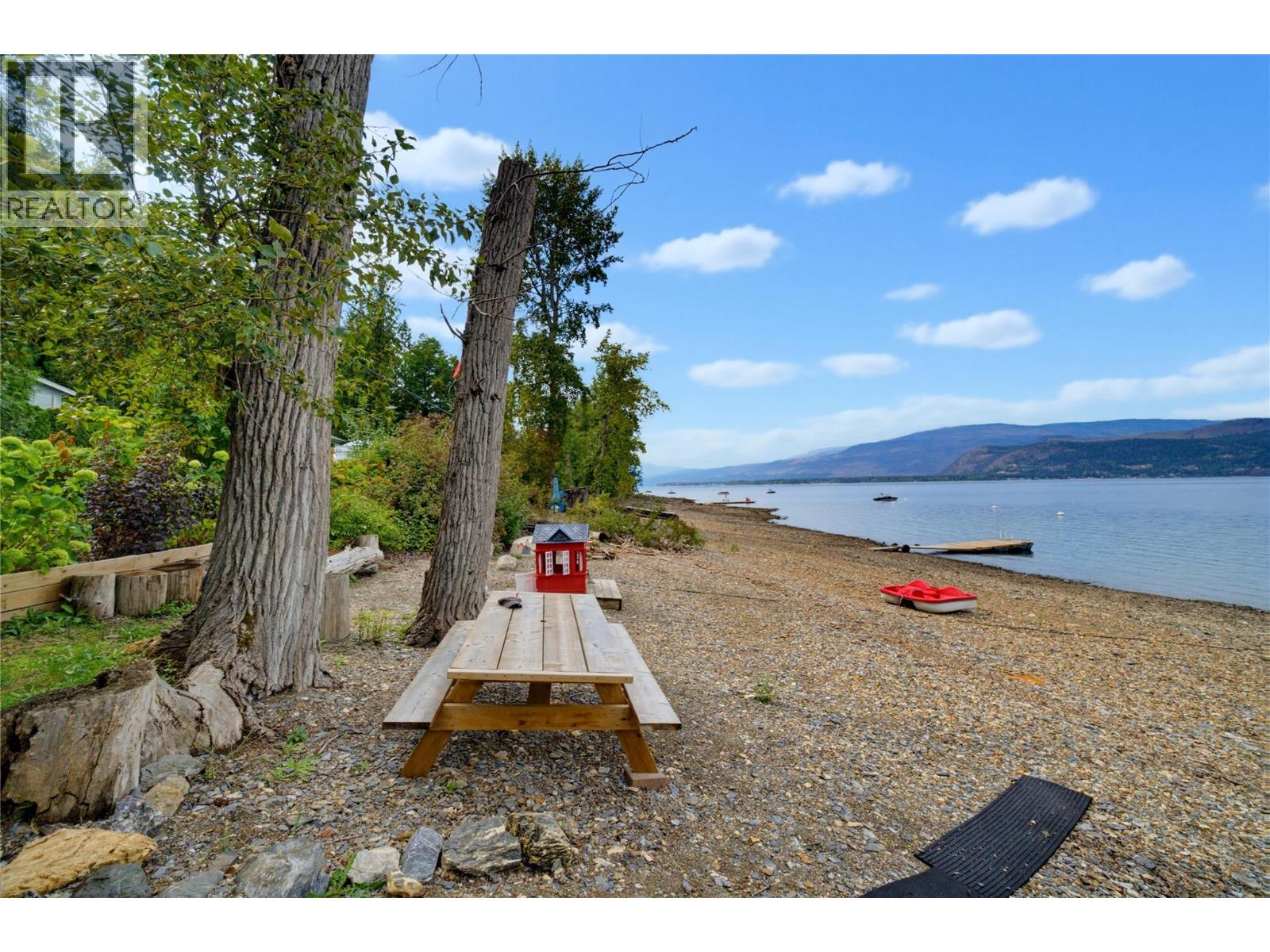 2226 Blind Bay Road - Image 4