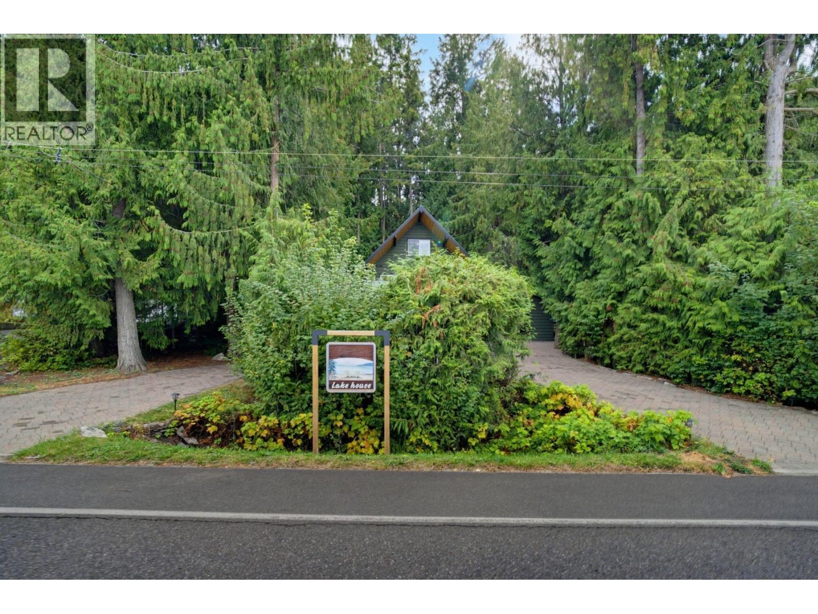 2226 Blind Bay Road - Image 16