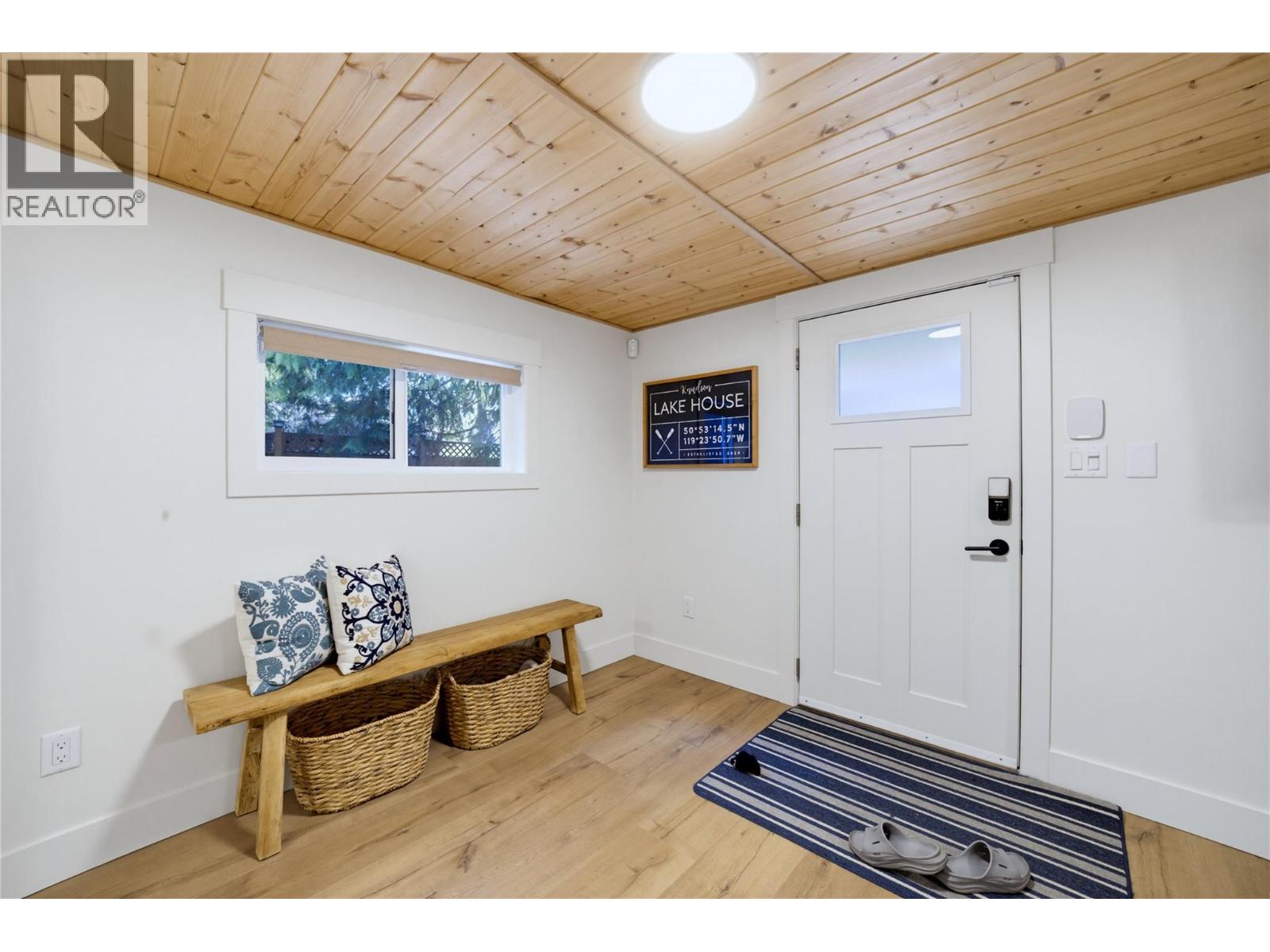 2226 Blind Bay Road - Image 24