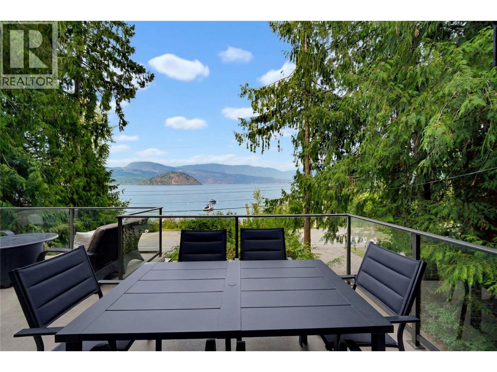 2226 Blind Bay Road - Image 37