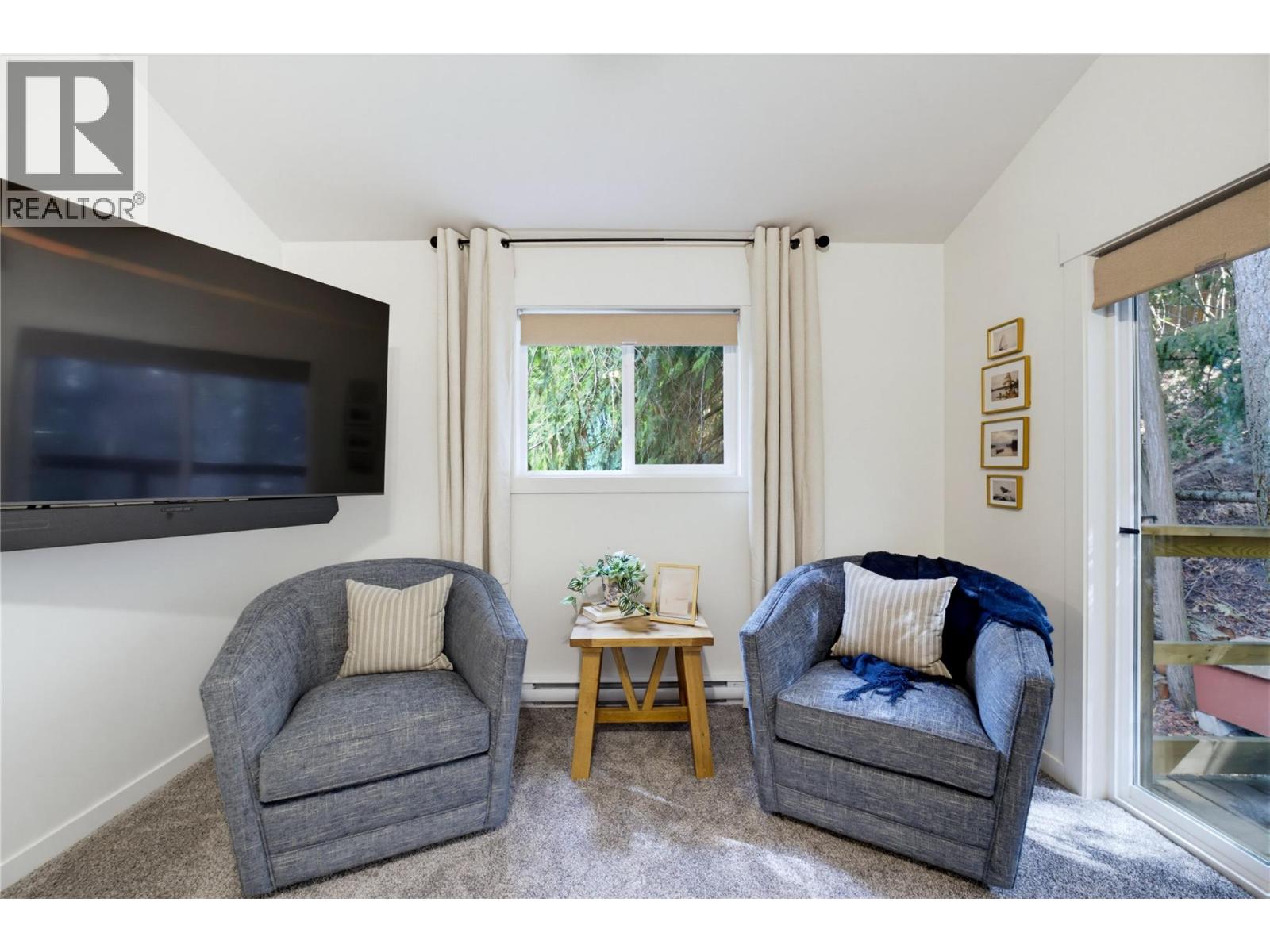 2226 Blind Bay Road - Image 46
