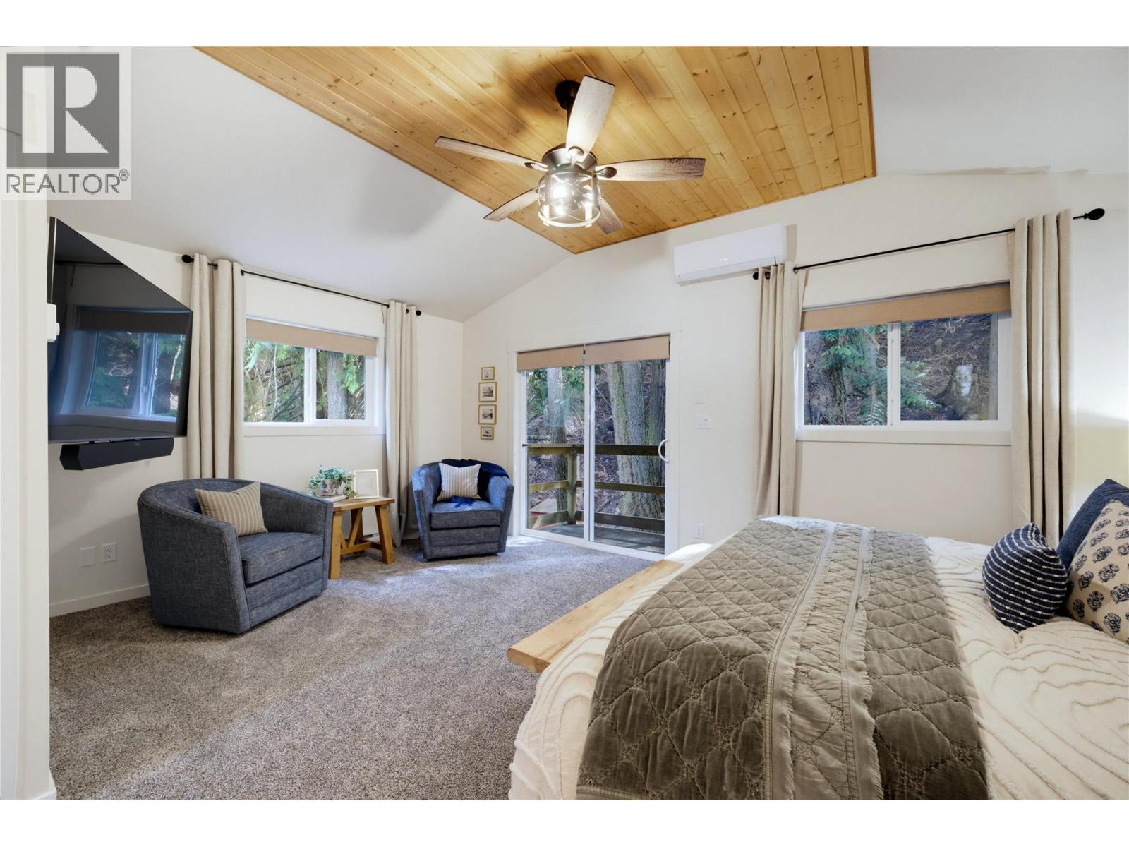 2226 Blind Bay Road - Image 45