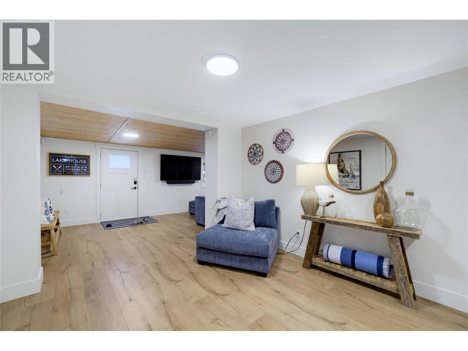 2226 Blind Bay Road - Image 61