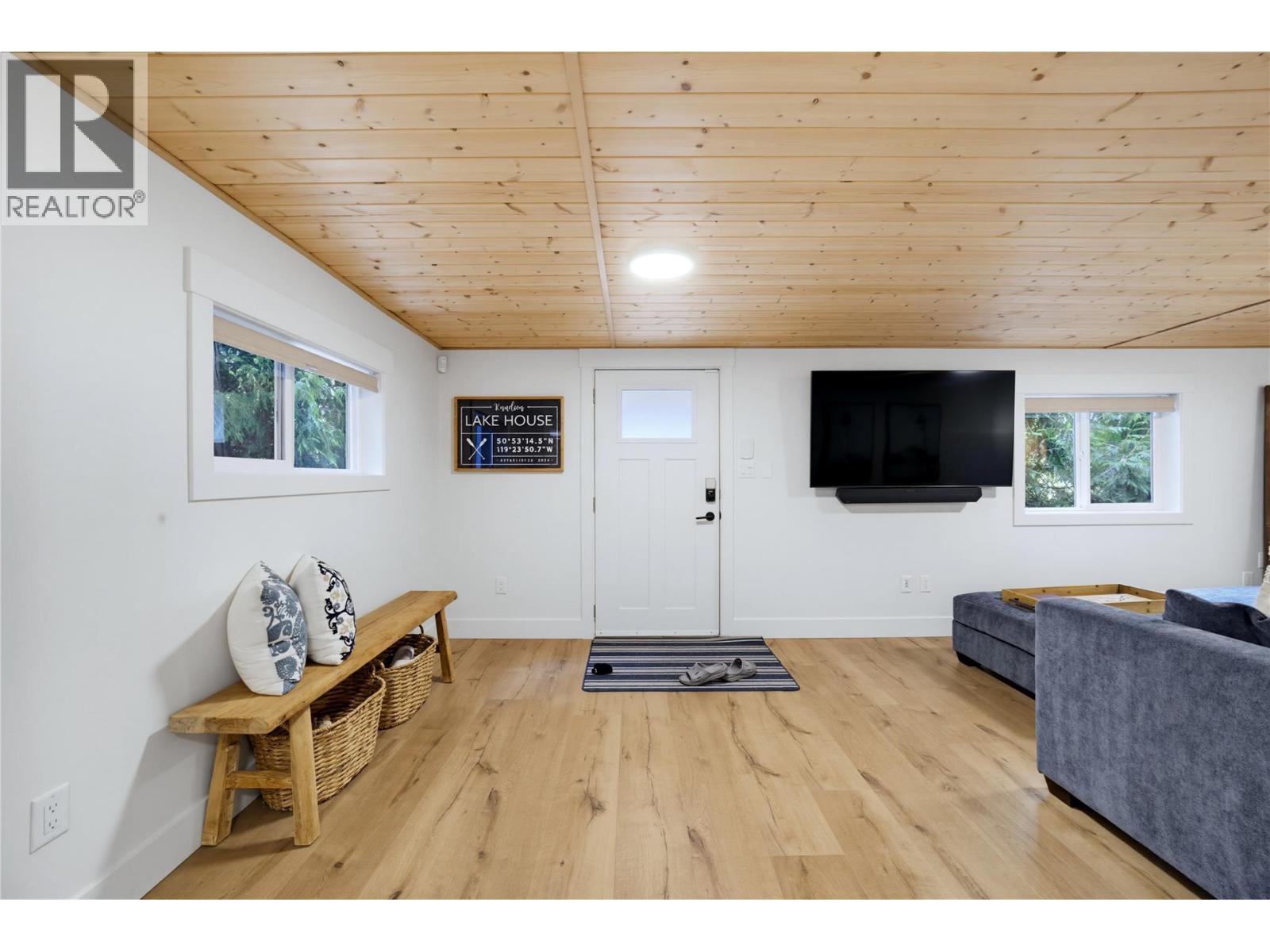 2226 Blind Bay Road - Image 66