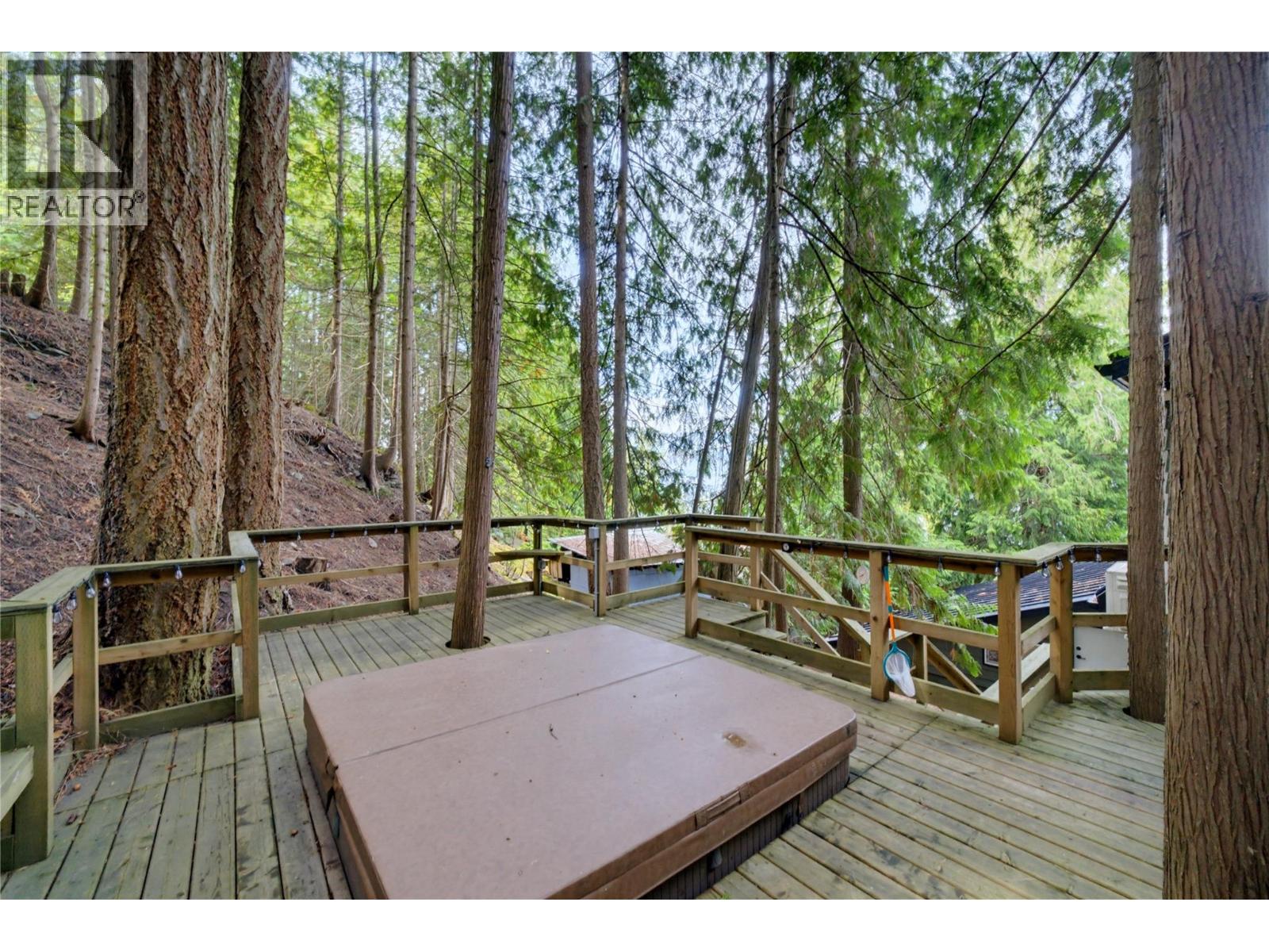 2226 Blind Bay Road - Image 74