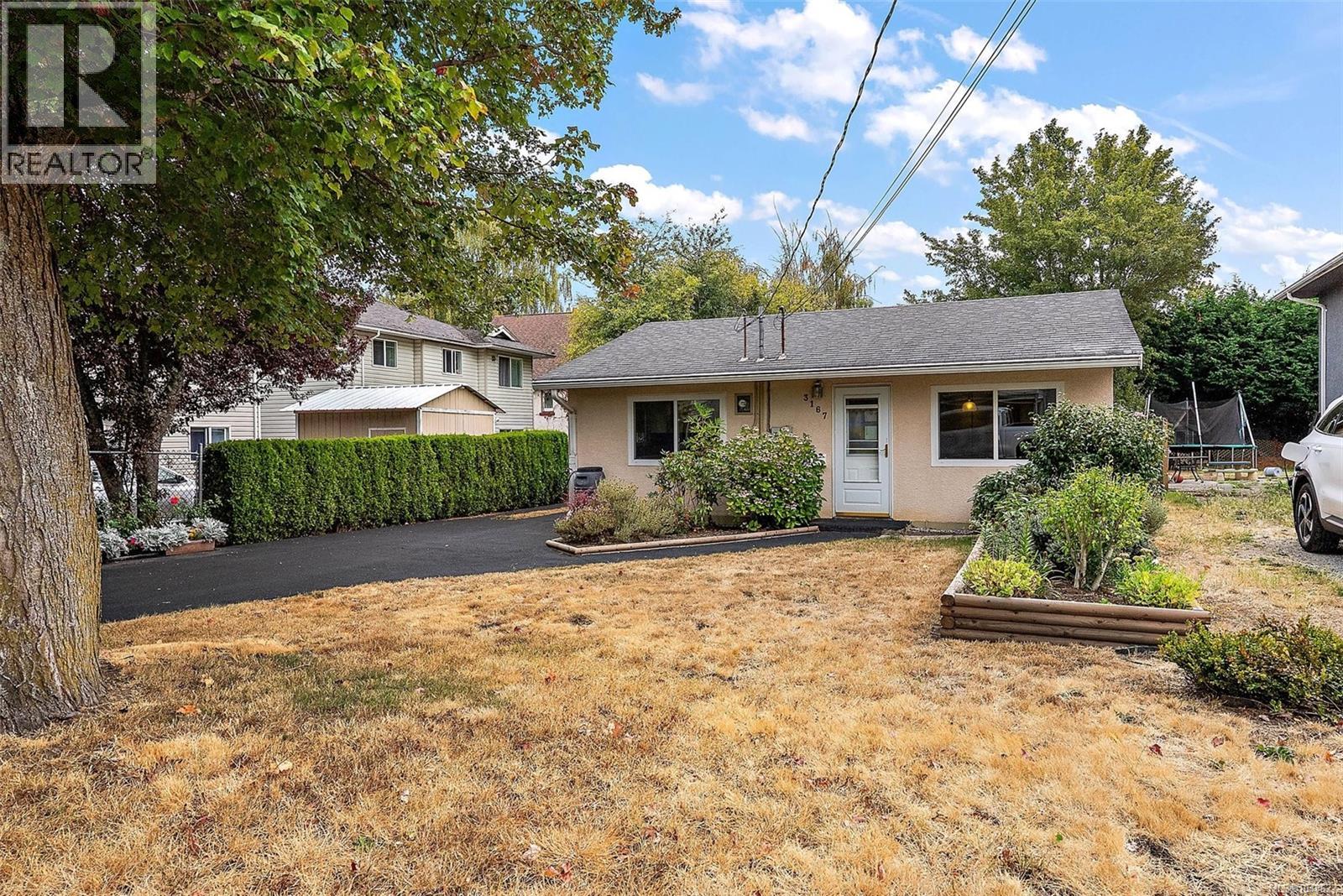 3167 Irma St - 2