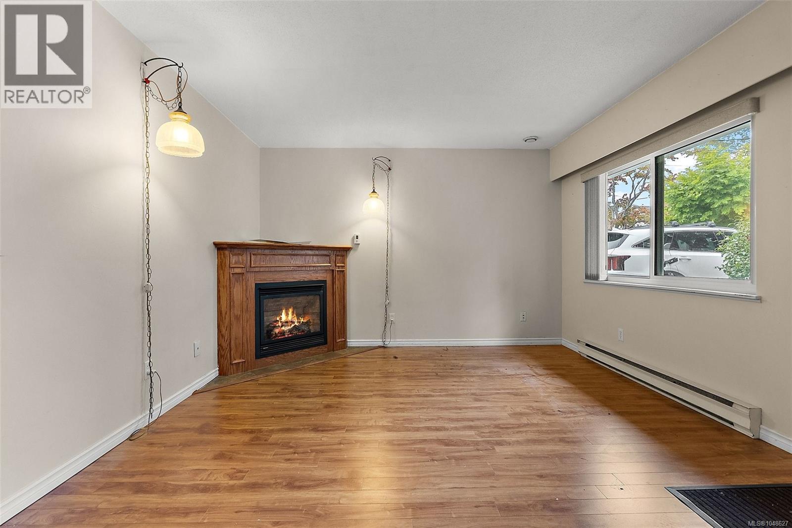 3167 Irma St - 3