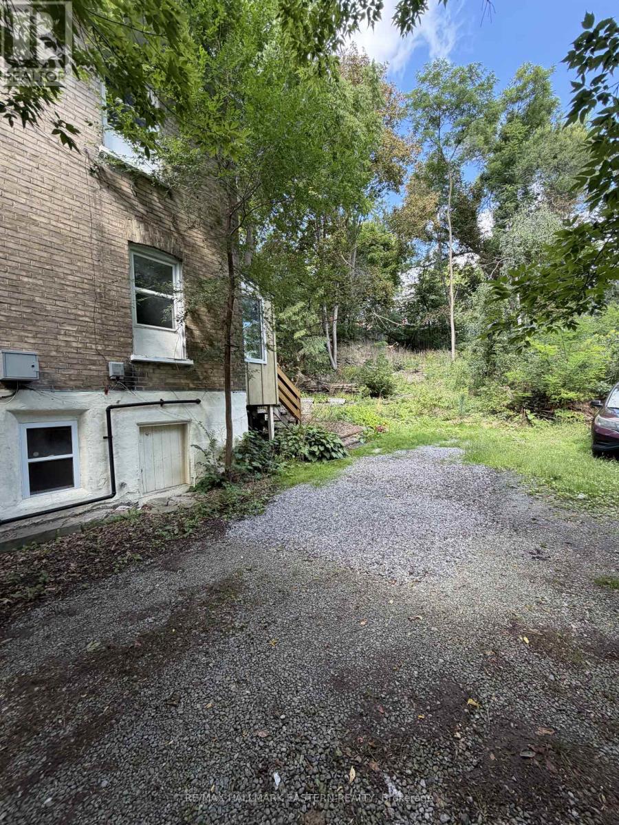 242 DUBLIN STREET - 16
