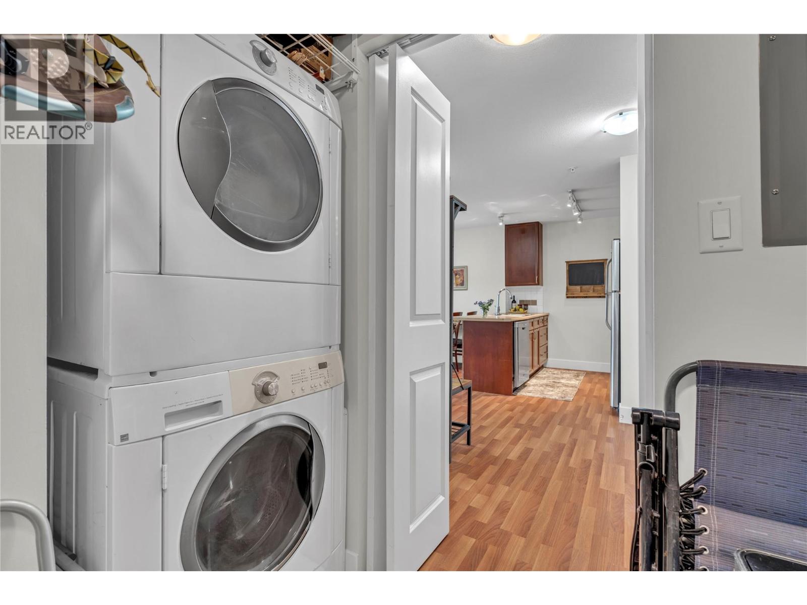 #216 246 Hastings Avenue - 22