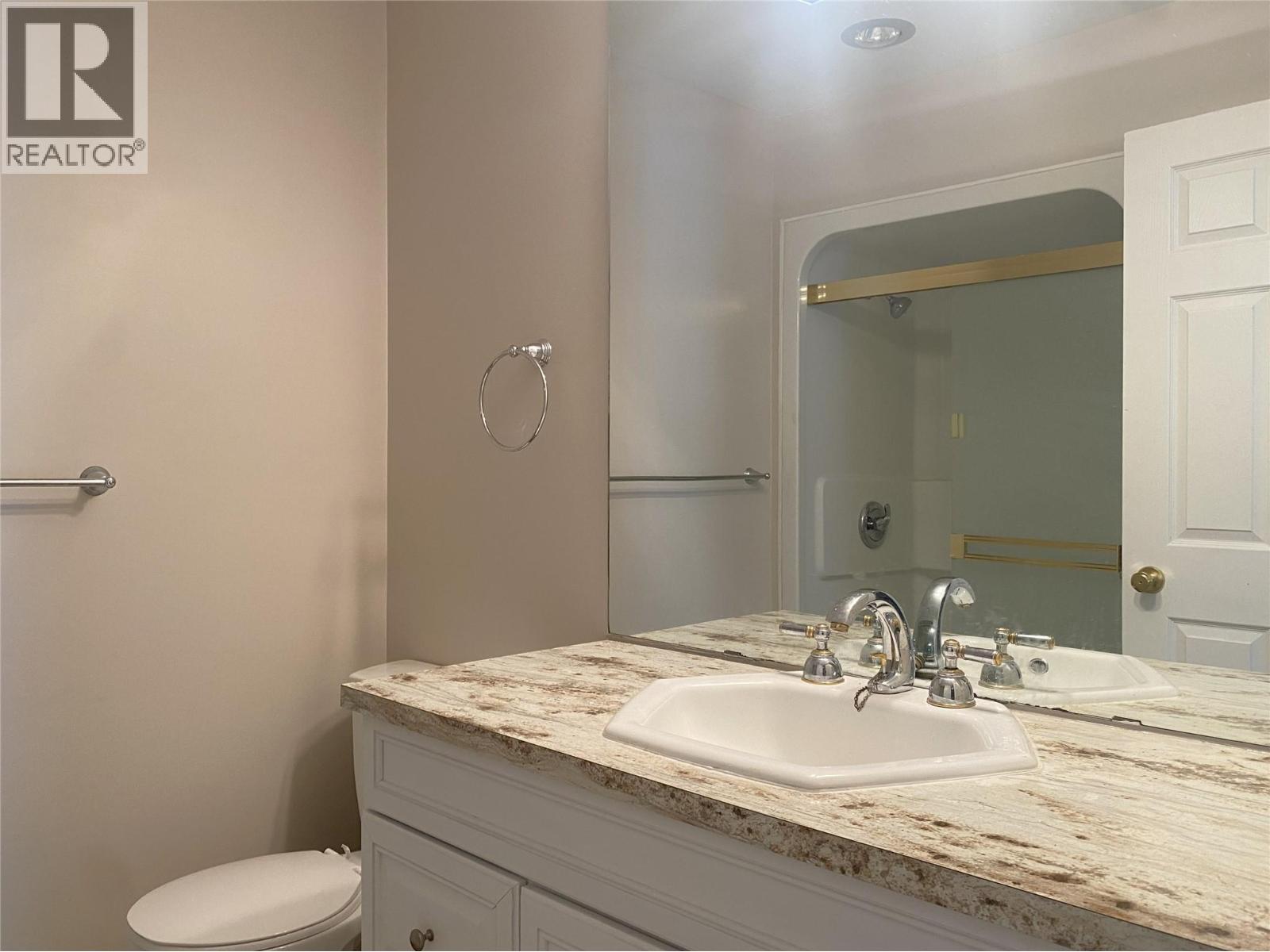 7594 2nd Street - Image 25