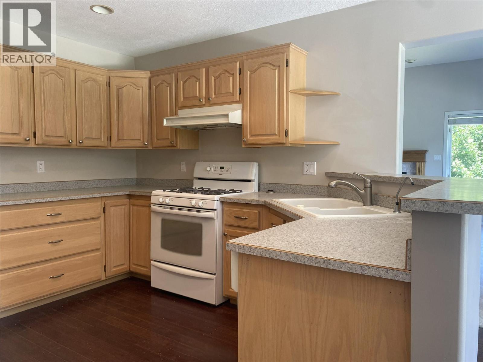 7594 2nd Street - Image 15