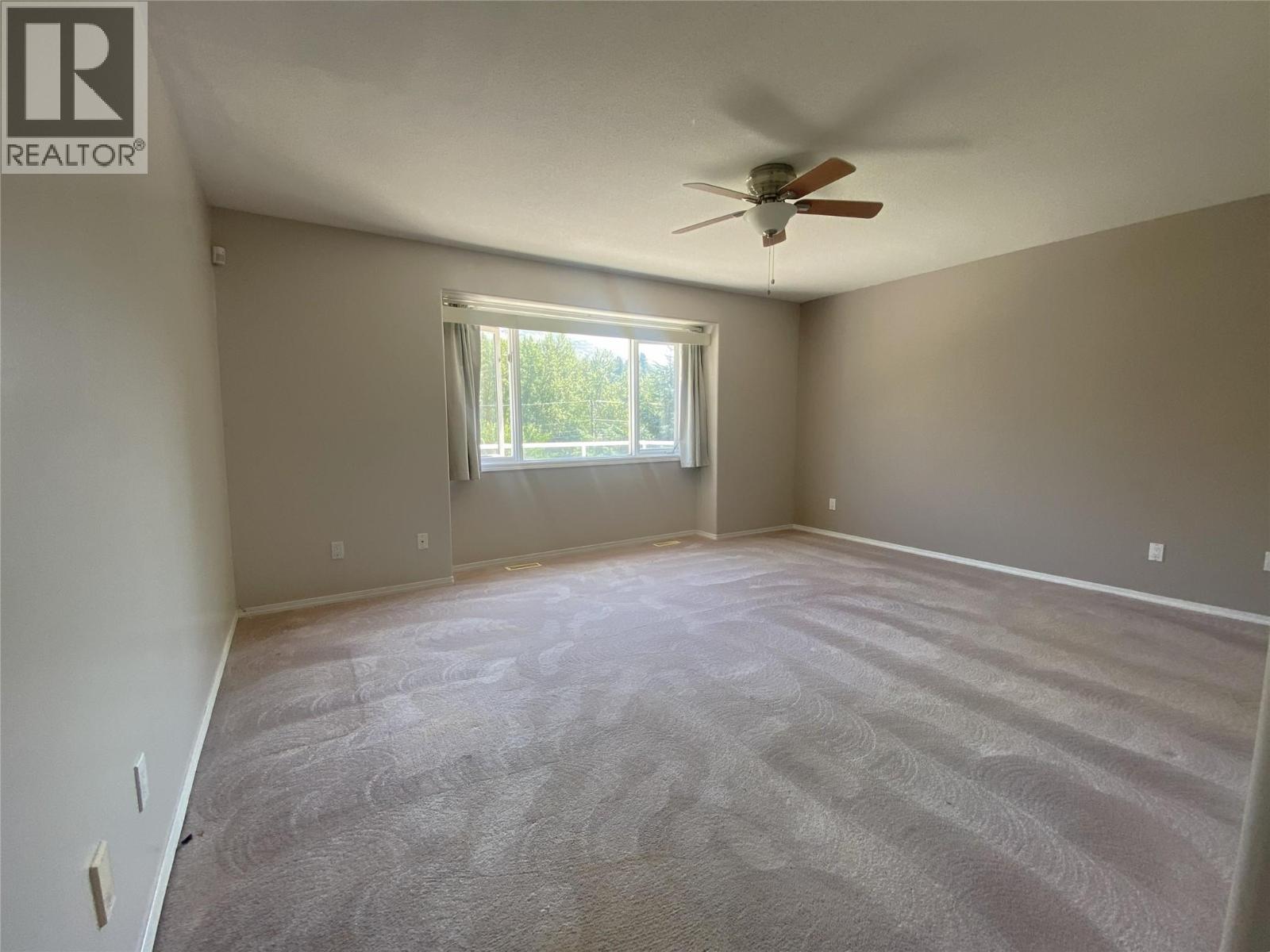 7594 2nd Street - 37