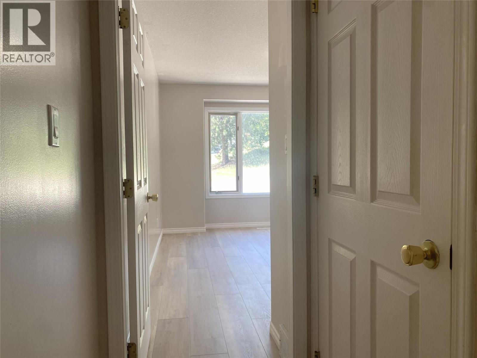 7594 2nd Street - 21