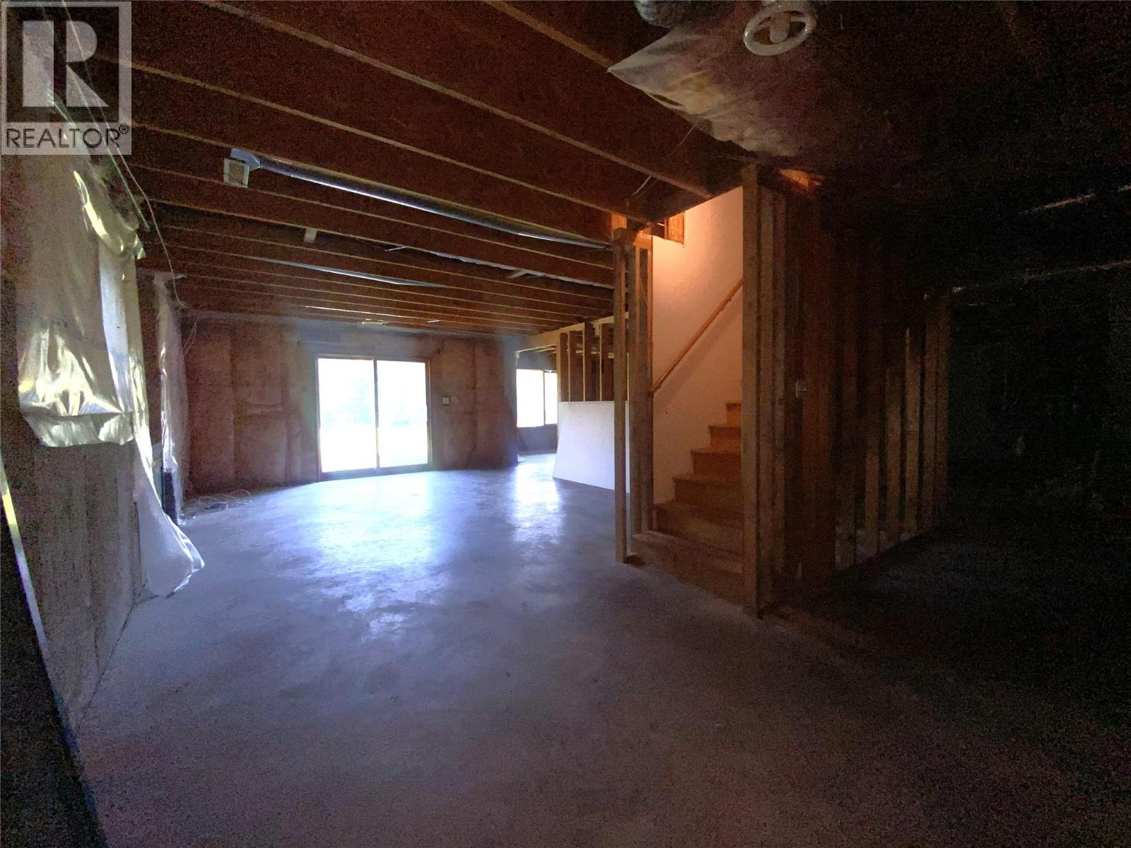 7594 2nd Street - Image 54