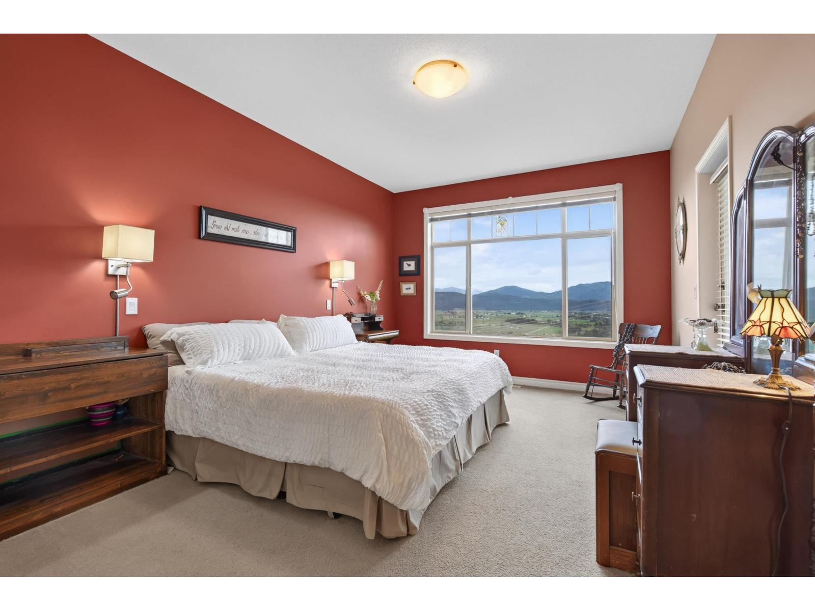 21 2842 WHATCOM ROAD, Abbotsford