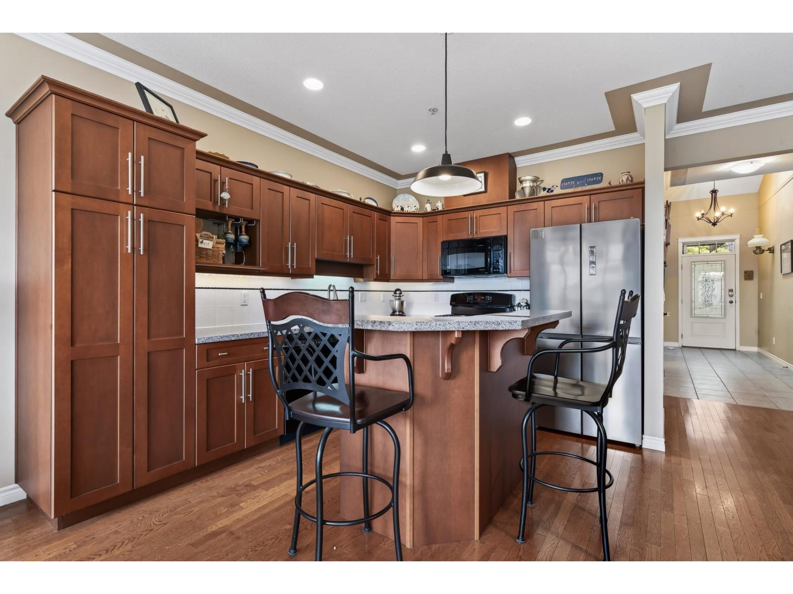 21 2842 WHATCOM ROAD, Abbotsford
