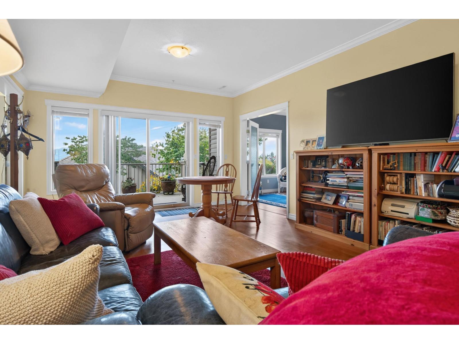 21 2842 WHATCOM ROAD, Abbotsford