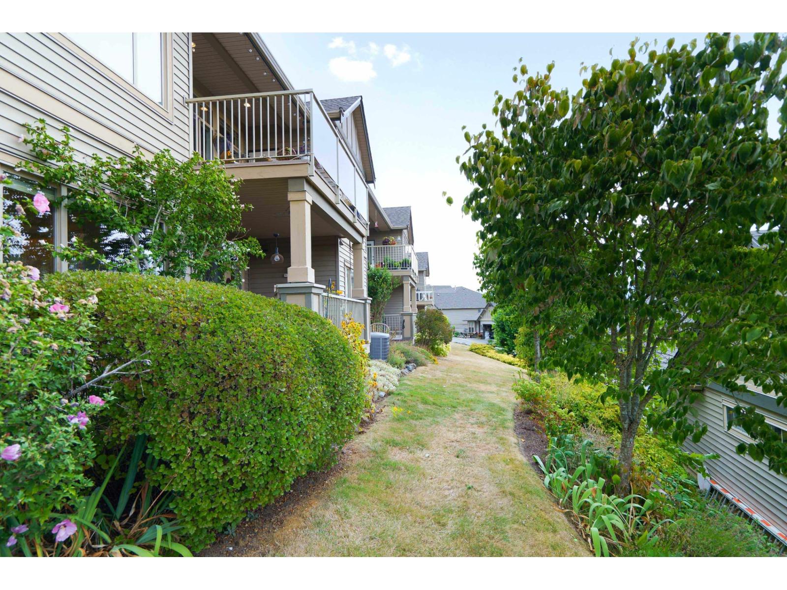 21 2842 WHATCOM ROAD, Abbotsford