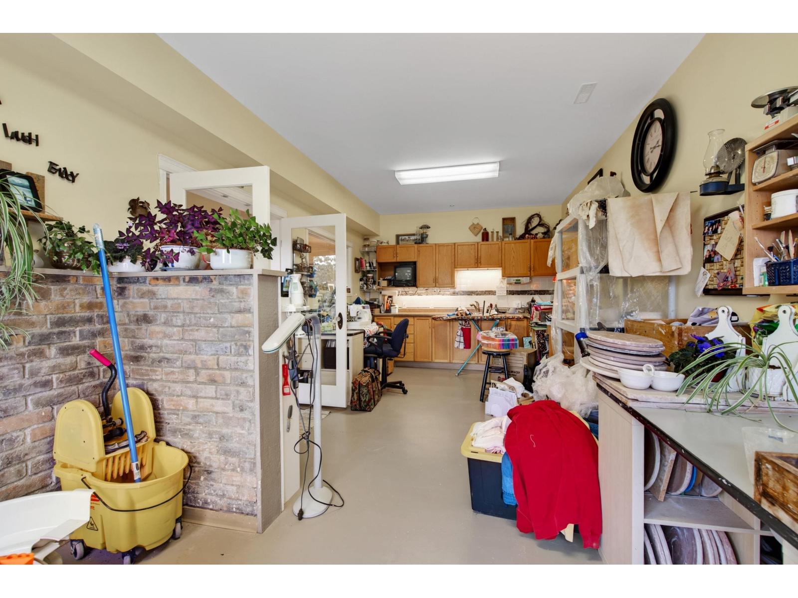 21 2842 WHATCOM ROAD, Abbotsford