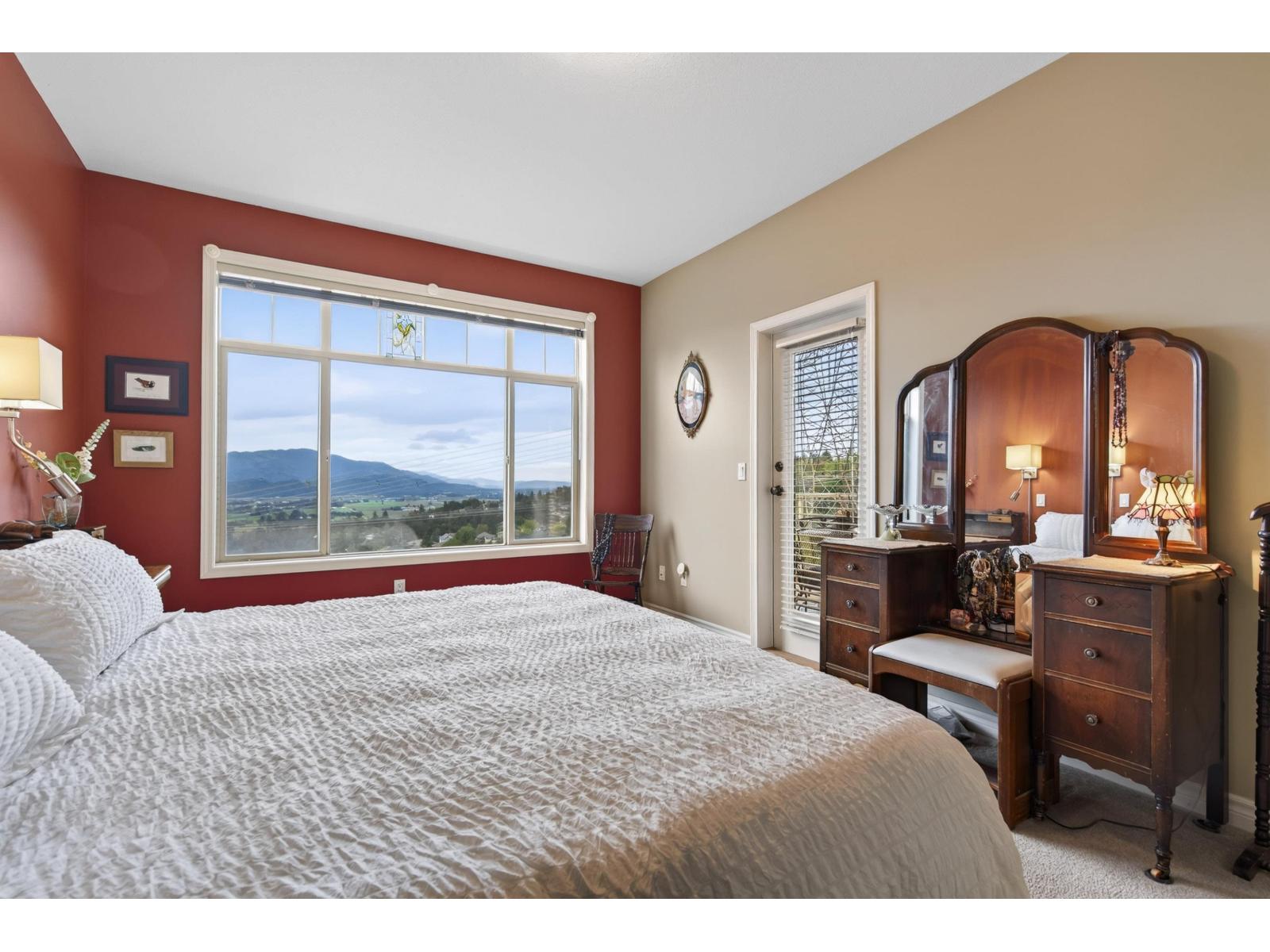 21 2842 WHATCOM ROAD, Abbotsford