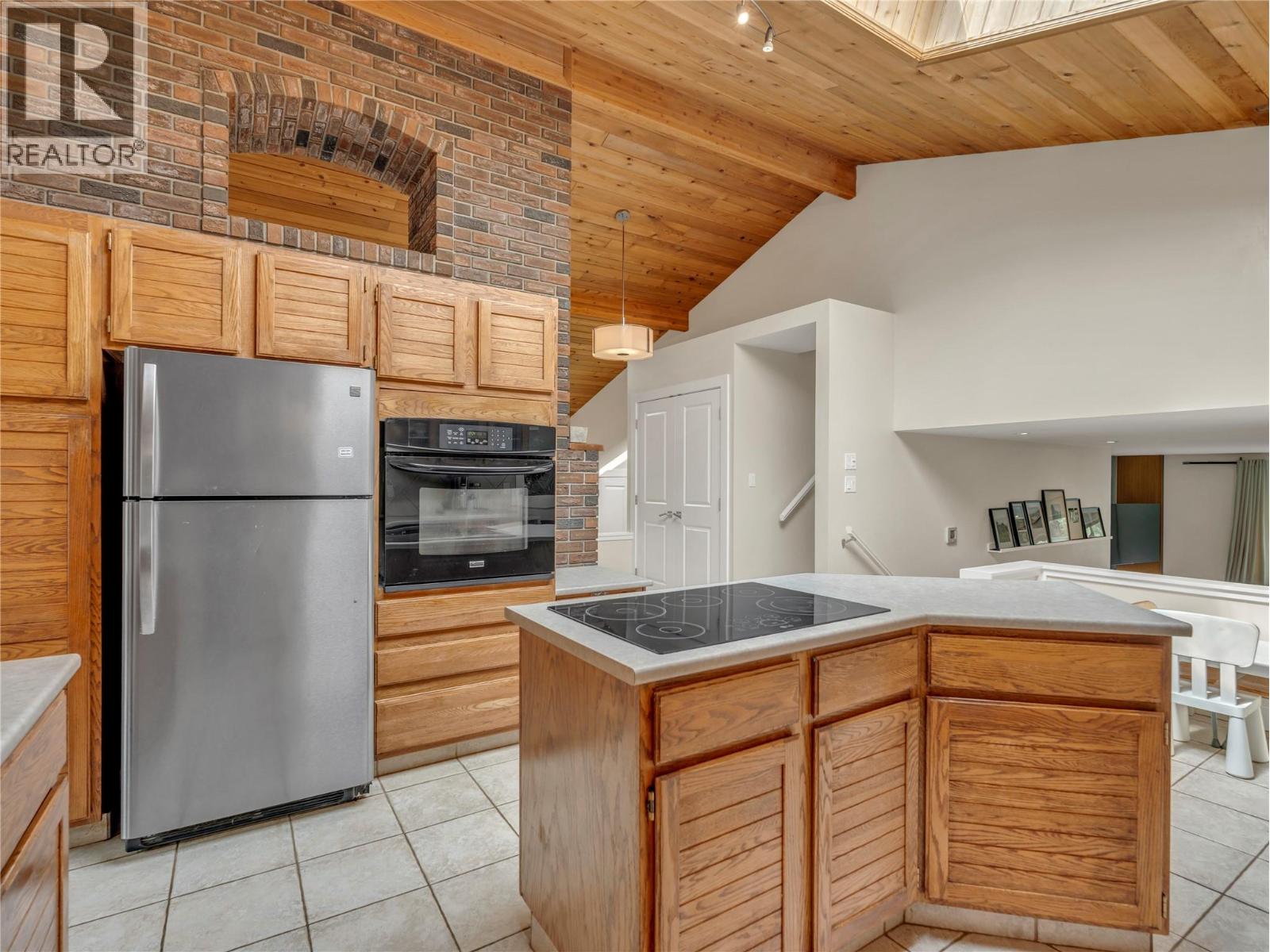 157 ADAMS Crescent, Penticton