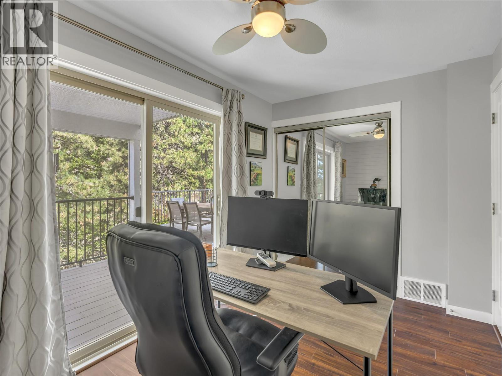 157 ADAMS Crescent - 21