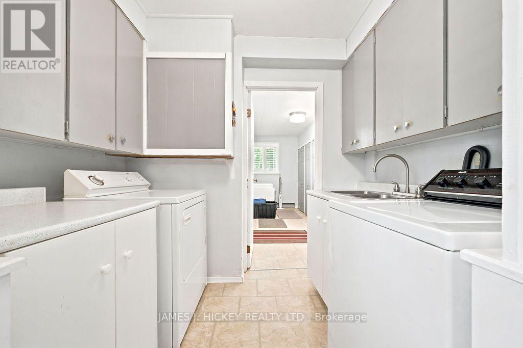 100 GLENDALE AVENUE - 17