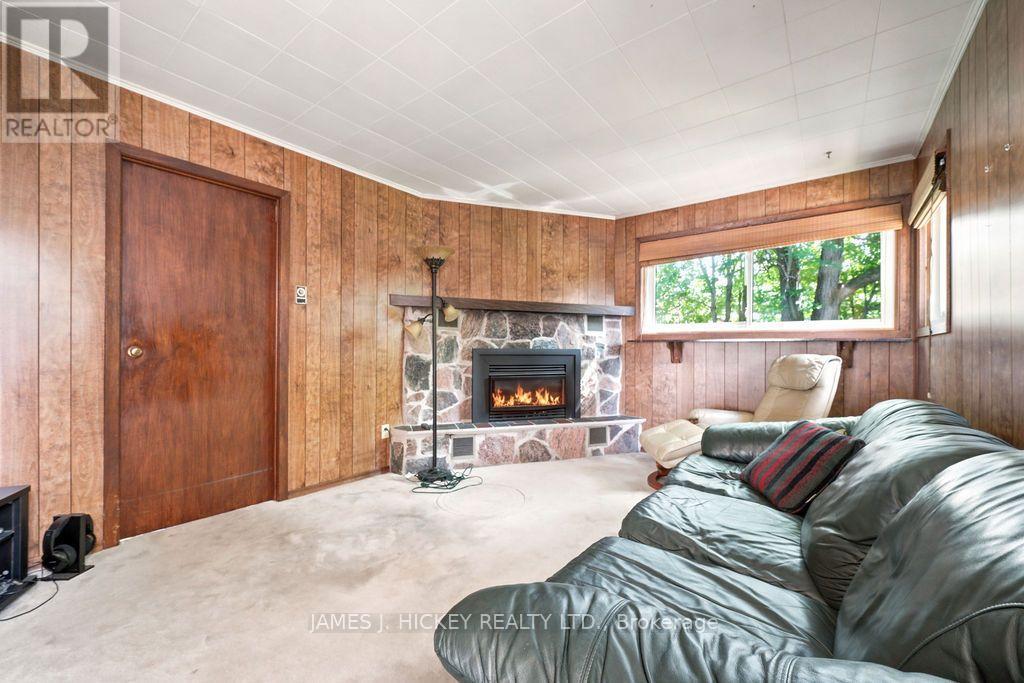100 GLENDALE AVENUE - 18