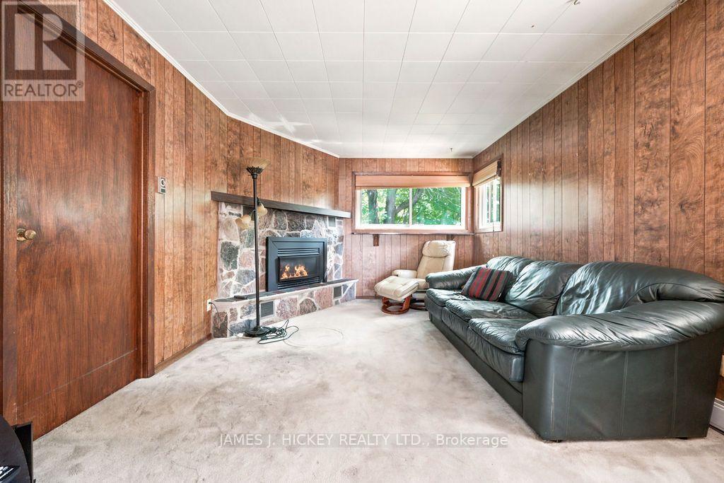 100 GLENDALE AVENUE - 19