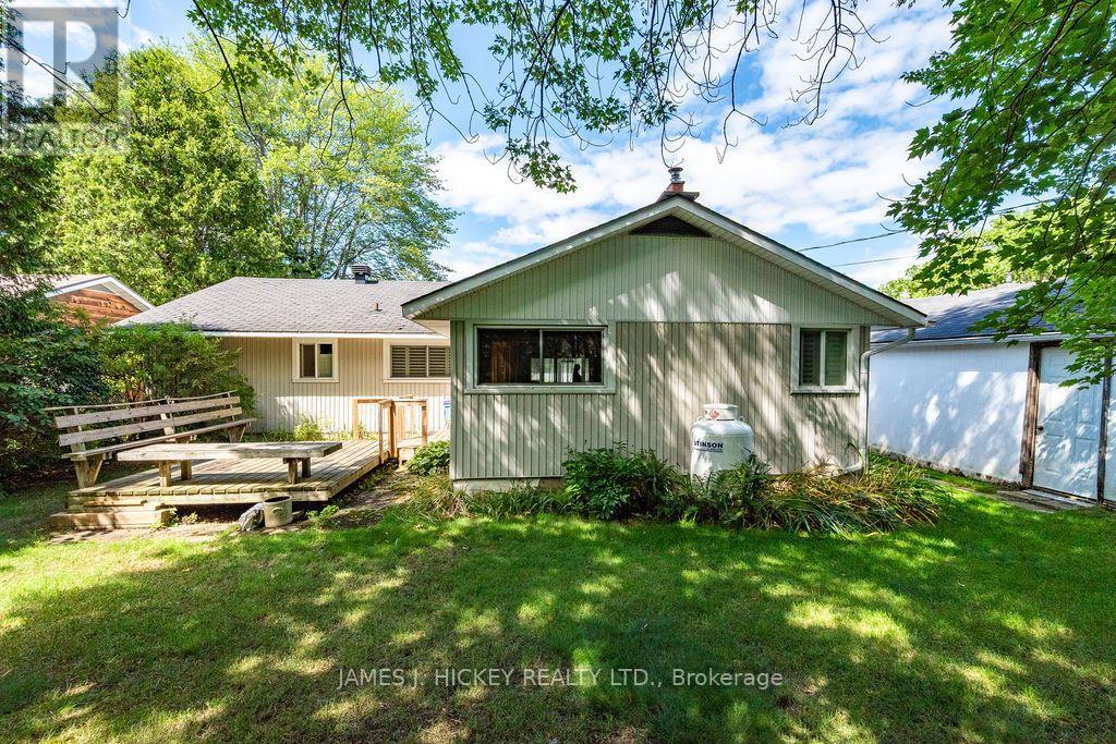 100 GLENDALE AVENUE - 38