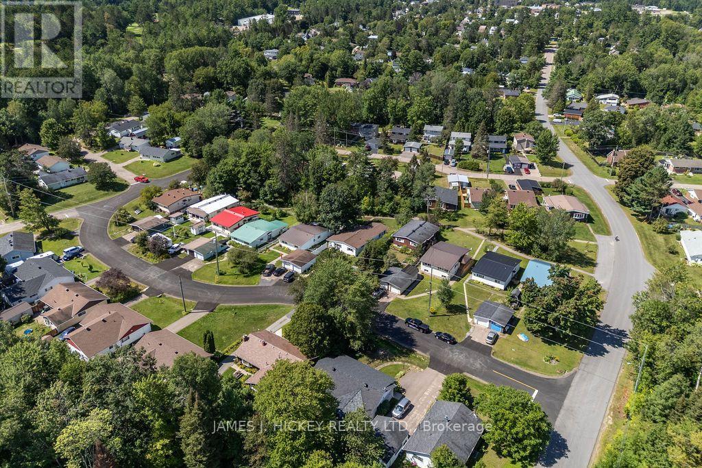 100 GLENDALE AVENUE - 47